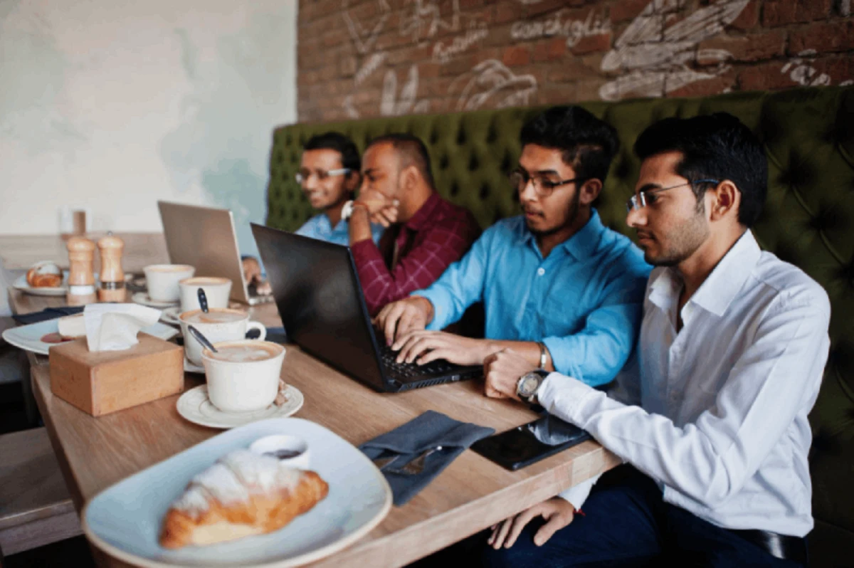 LMS Product Team e-KHOOL's Successful LMS Product Team