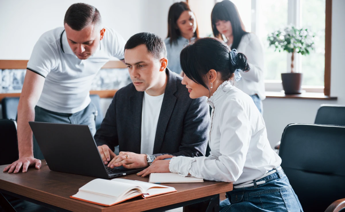 Centralized academic planning and tracking with curriculum management for efficient academic operations